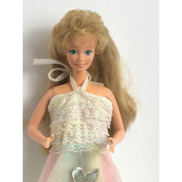 1980 Vintage Happy Birthday Barbie Mattel #1922 First Edition Doll Stamped 1966 - Picture 2 of 10